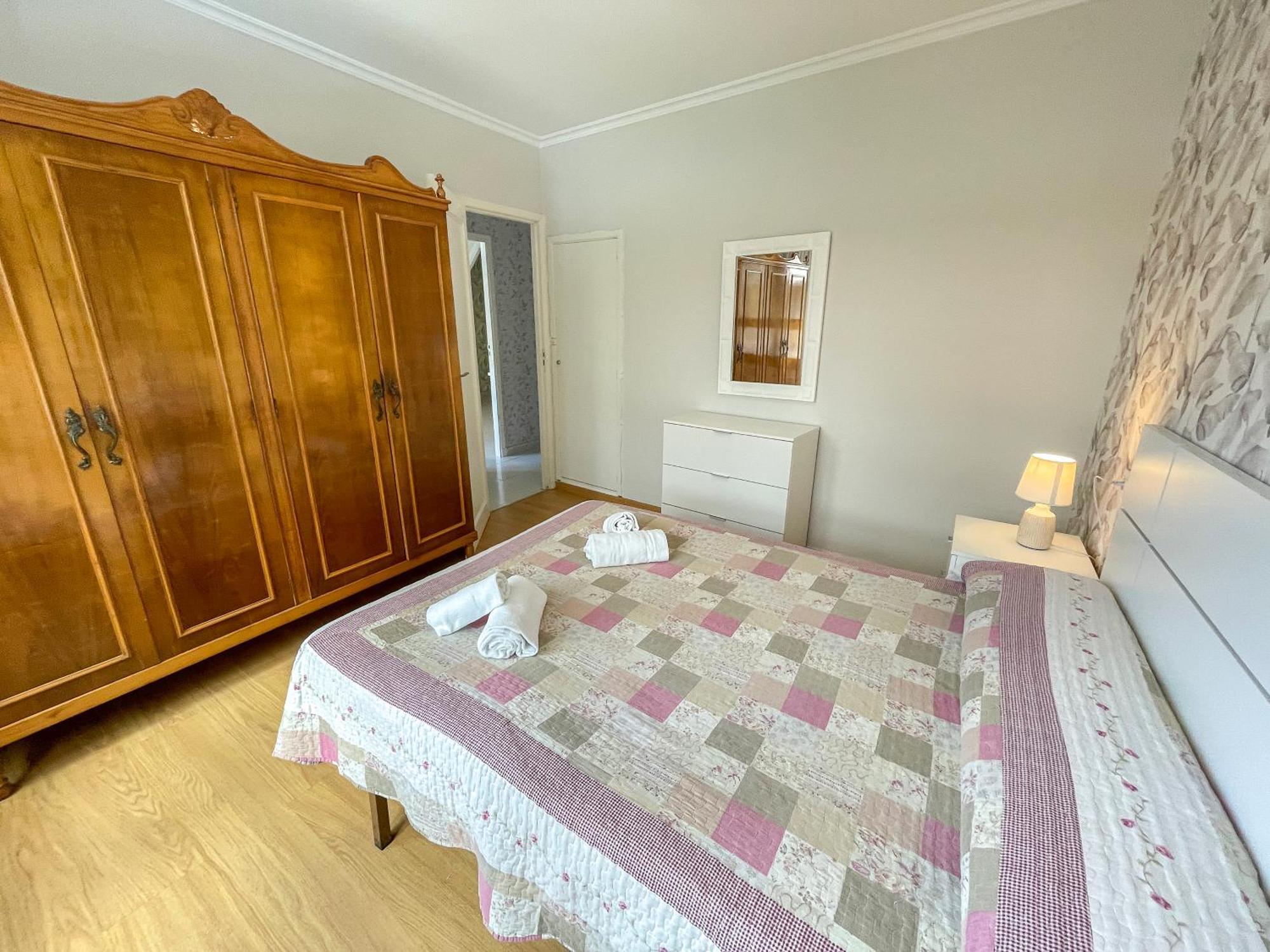 Apartamentos Portonovo 3000 エクステリア 写真
