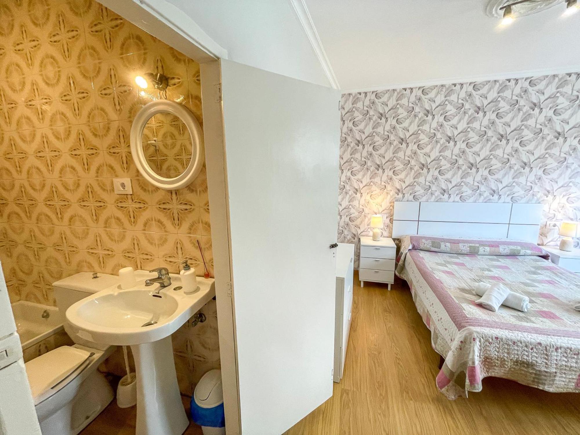 Apartamentos Portonovo 3000 エクステリア 写真
