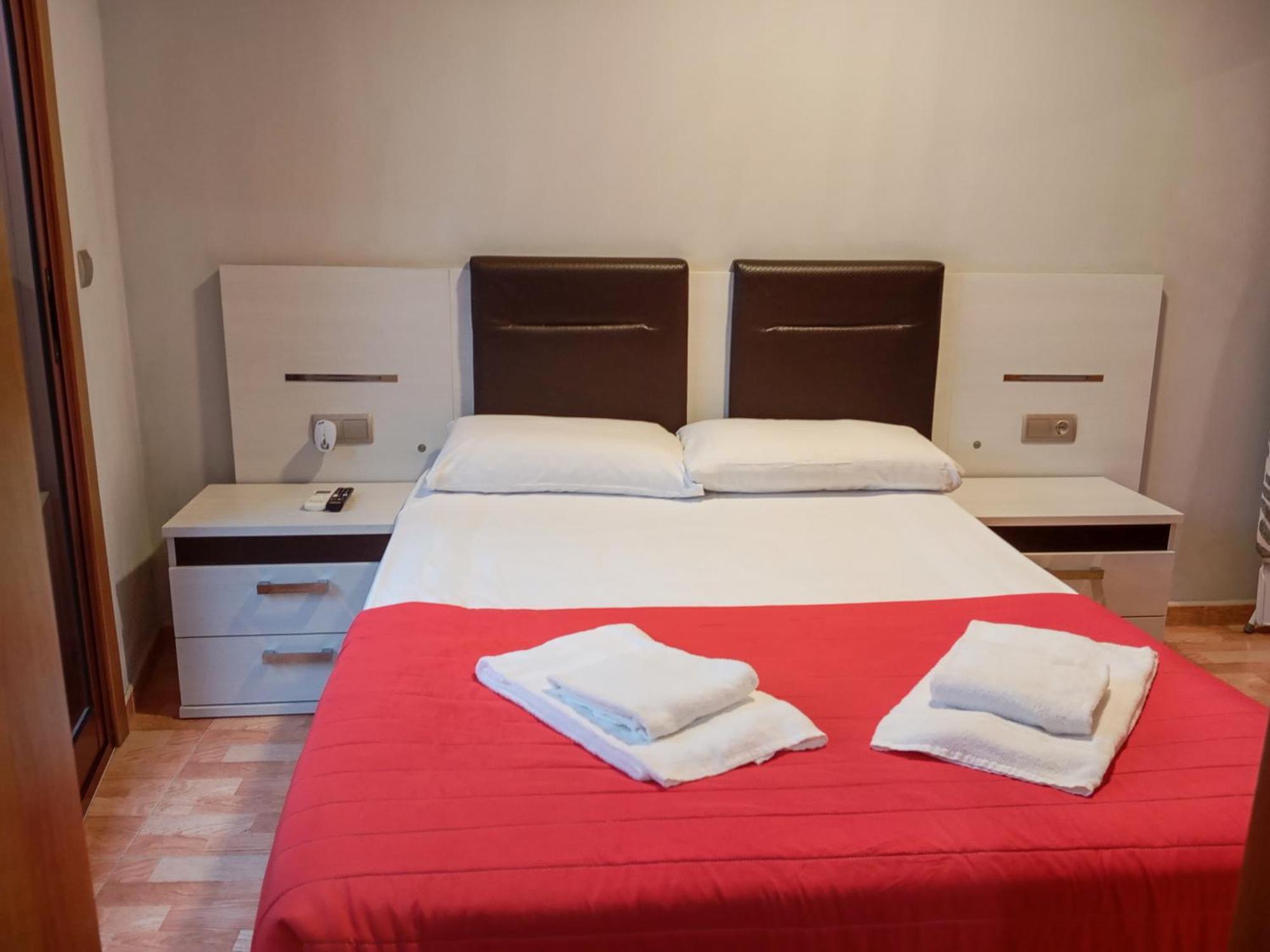 Apartamentos Portonovo 3000 エクステリア 写真
